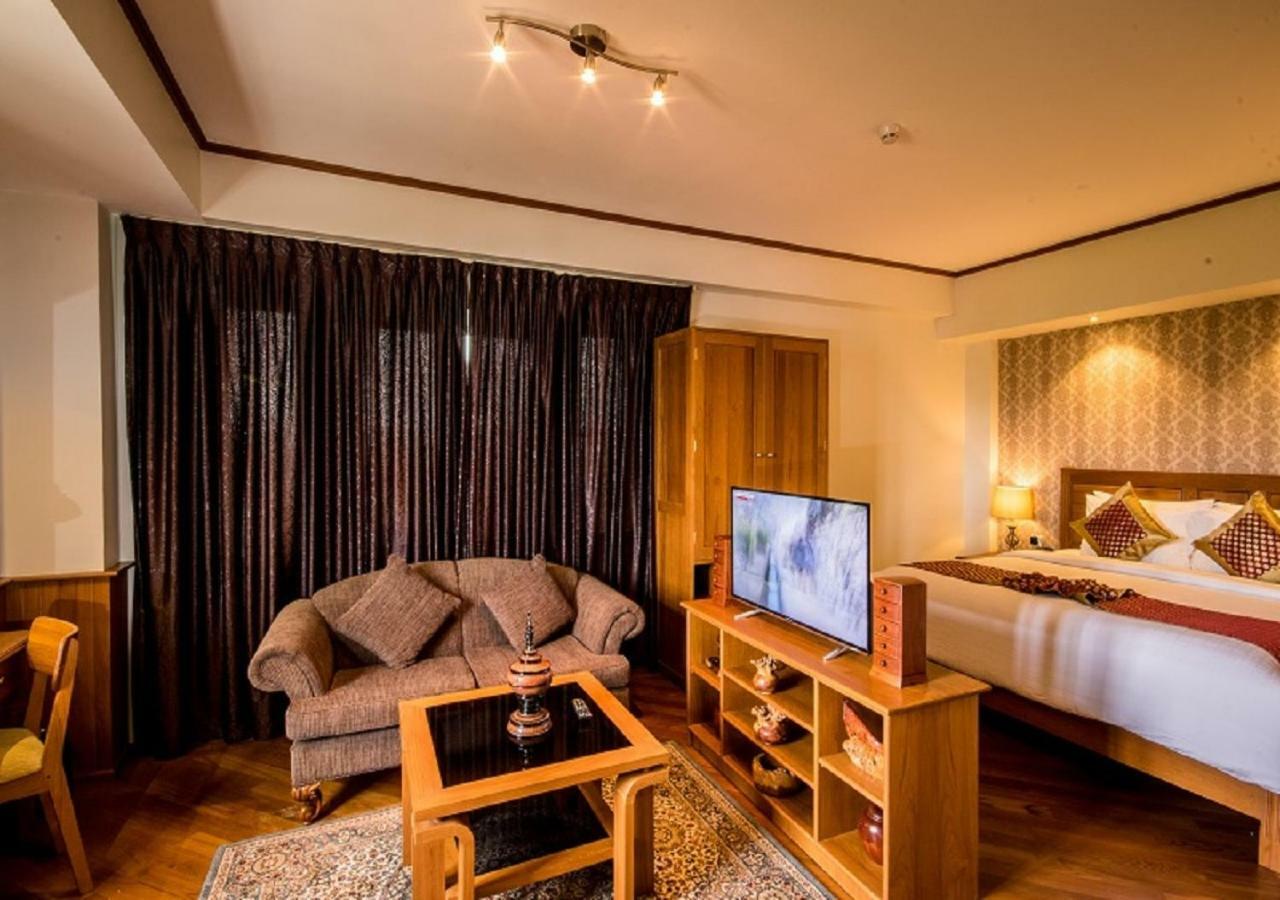 Shwe Yee 3* Yangon