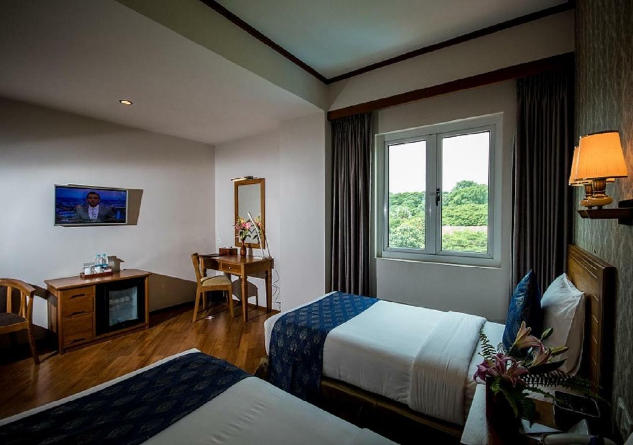 Shwe Yee Yangon
