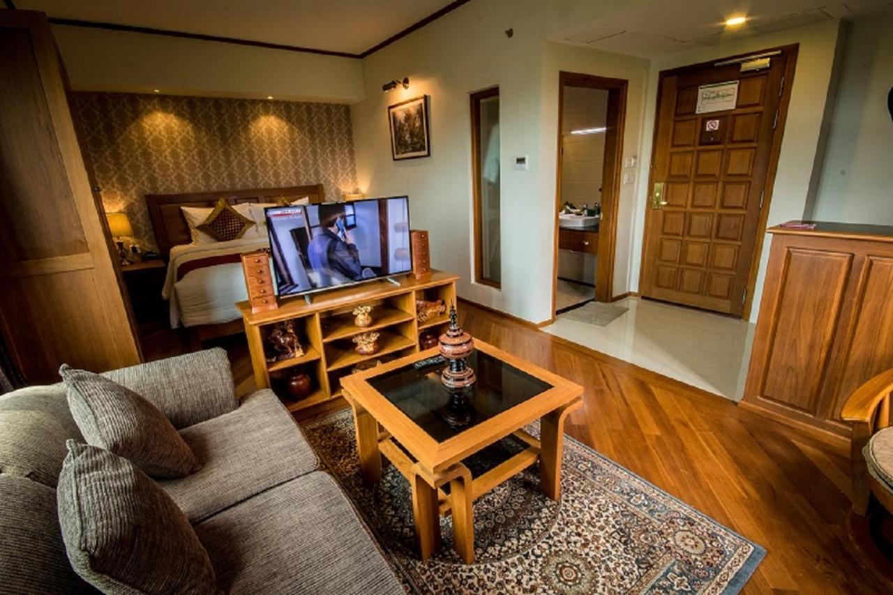 Hotel Shwe Yee Yangon